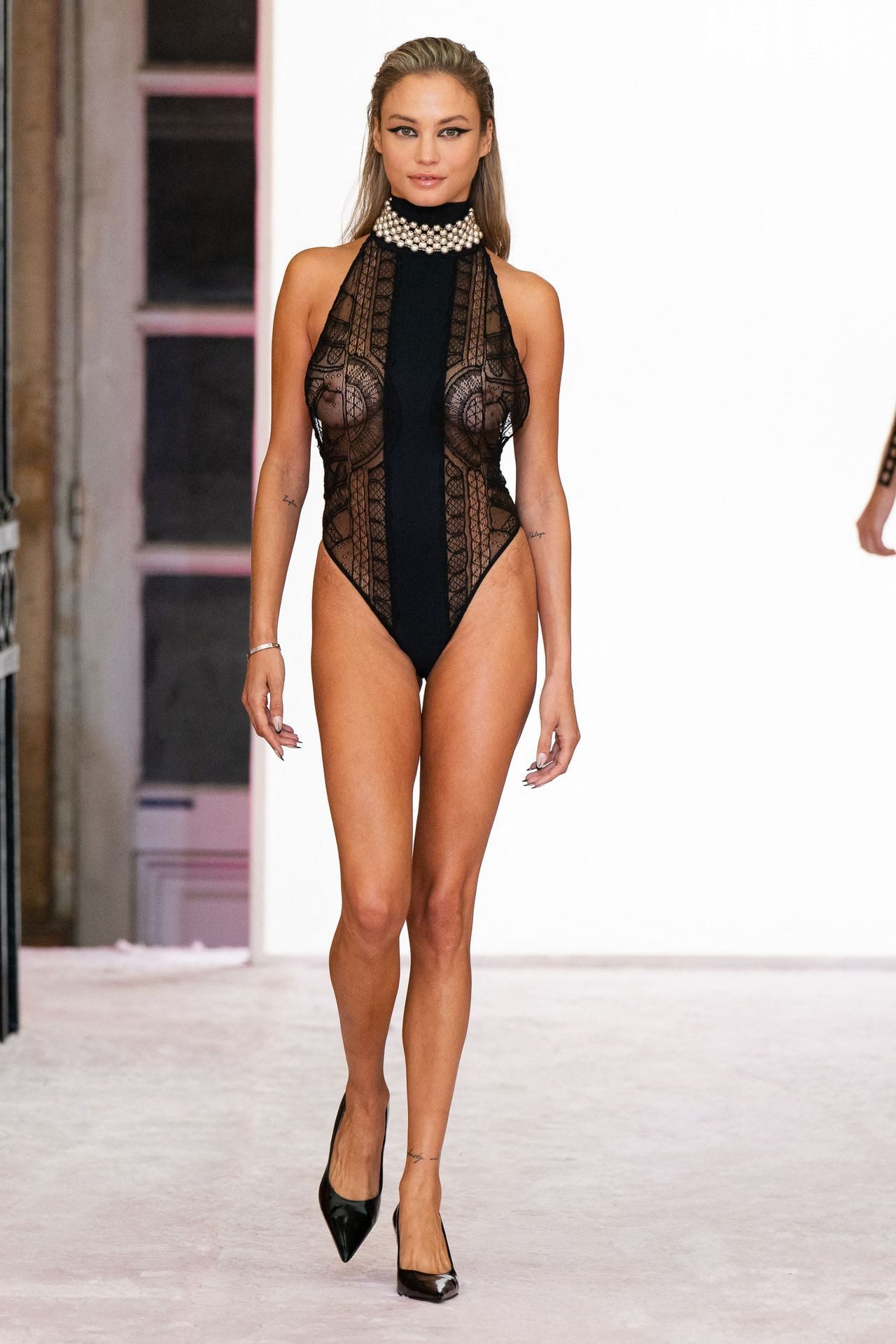 See Through Lace Bodysuit Big Breasts and Bare Nipples on the Paris Catwalk Rose Bertram 4 – BareFame See Through Lace Bodysuit Big Breasts and Bare Nipples on the Paris Catwalk Rose Bertram 4