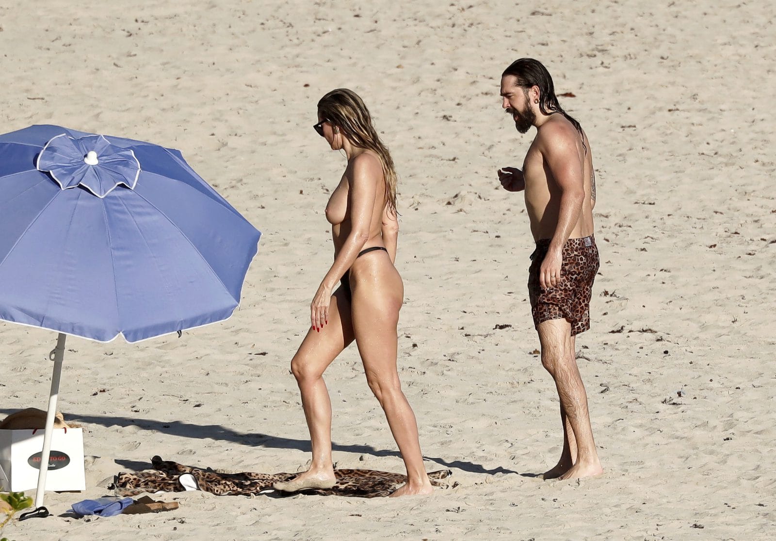 Bare Bold Heidi Klum Flaunts Topless Perfection in St. Barts 18 – BareFame Bare Bold Heidi Klum Flaunts Topless Perfection in St. Barts 18