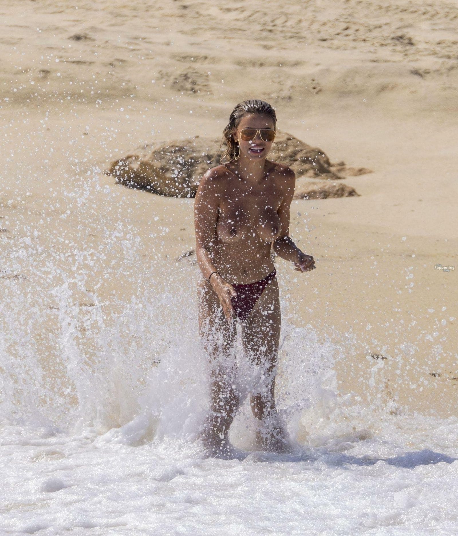 Bare and Bold Brooks Naders Sizzling Topless Debut in Cabo 10 – BareFame Bare and Bold Brooks Naders Sizzling Topless Debut in Cabo 10