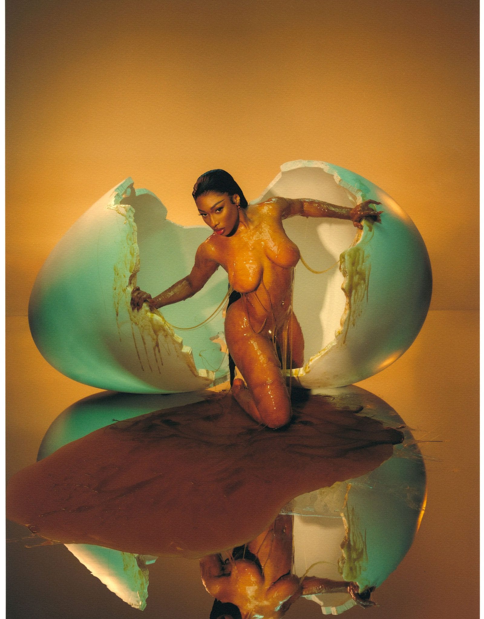 Glistening Unfiltered Megan Thee Stallion Bares All in Gold Drenched Rebirth 1 – BareFame Glistening Unfiltered Megan Thee Stallion Bares All in Gold Drenched Rebirth 1