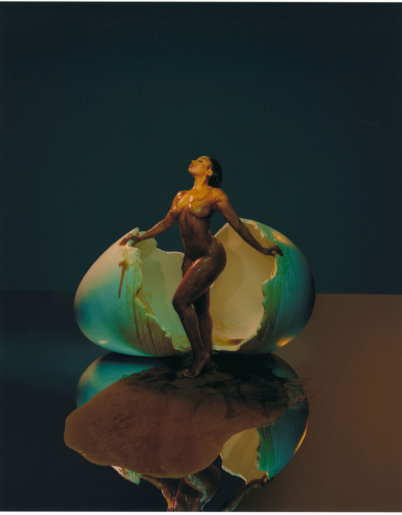 Glistening Unfiltered Megan Thee Stallion Bares All in Gold Drenched Rebirth 5 – BareFame Glistening Unfiltered Megan Thee Stallion Bares All in Gold Drenched Rebirth 5