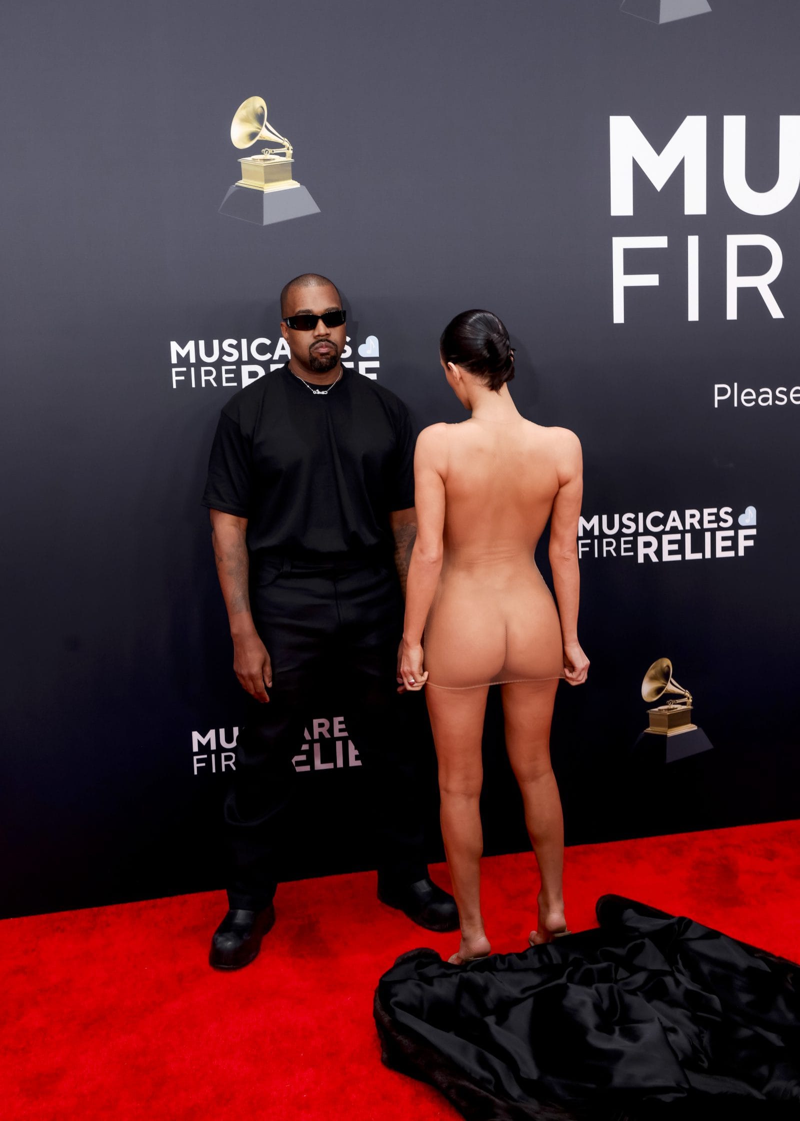 Pure Scandalous Perfection Bianca Censoris Naked GRAMMYs Look Stuns the World 2 – BareFame Pure Scandalous Perfection Bianca Censoris Naked GRAMMYs Look Stuns the World 2