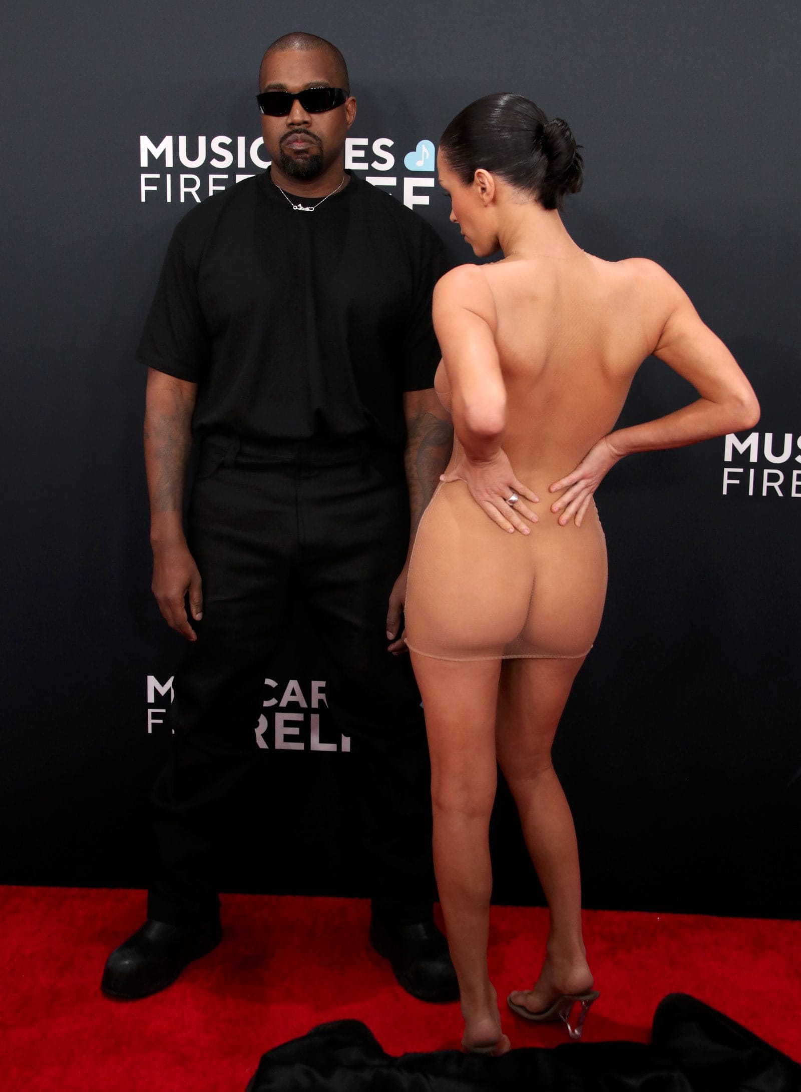 Pure Scandalous Perfection Bianca Censoris Naked GRAMMYs Look Stuns the World 27 – BareFame Pure Scandalous Perfection Bianca Censoris Naked GRAMMYs Look Stuns the World 27