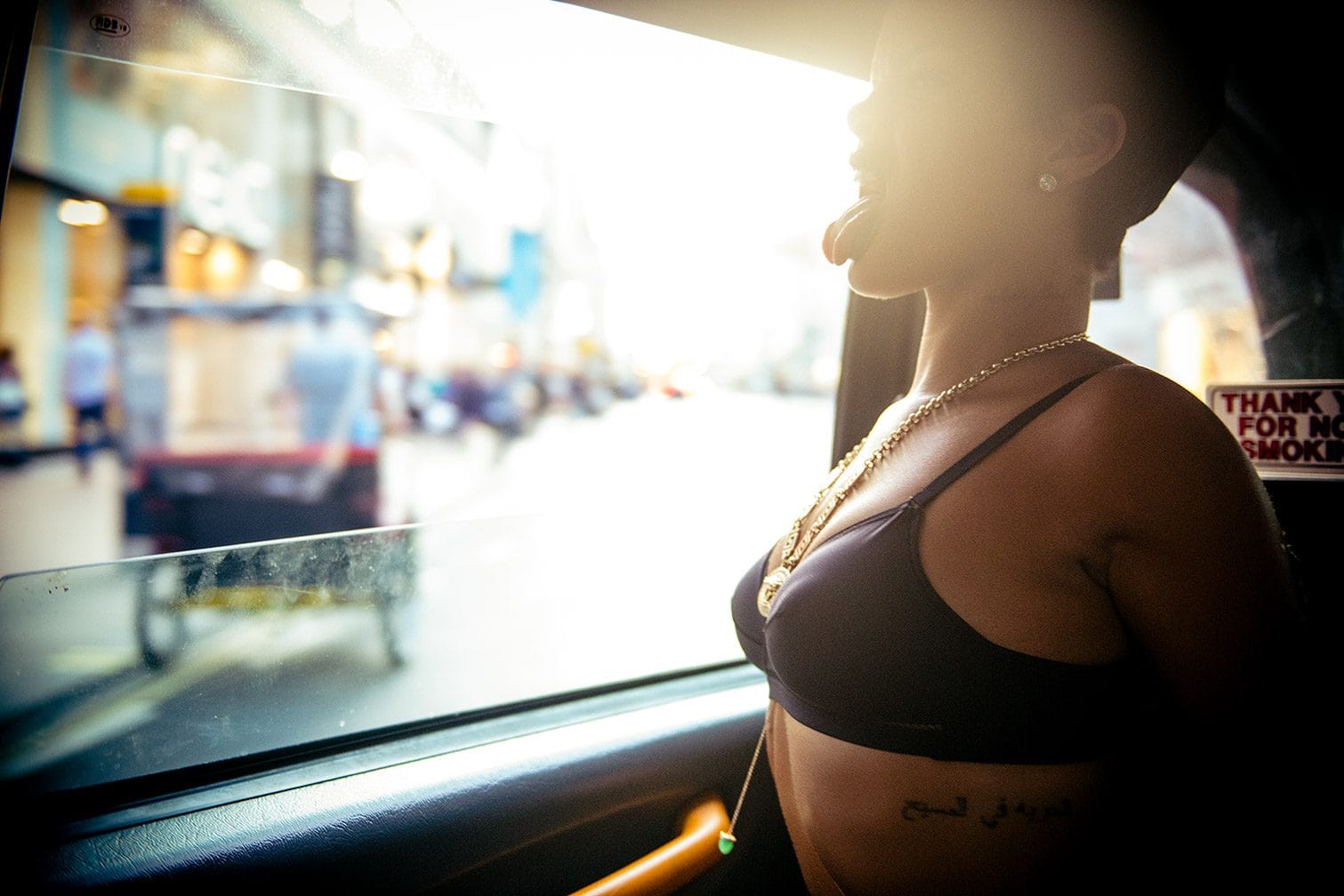 Topless Pierced Rihanna Flaunts Her Flawless Curves in Smoldering 2012 Outtakes 23 – BareFame Topless Pierced Rihanna Flaunts Her Flawless Curves in Smoldering 2012 Outtakes 23