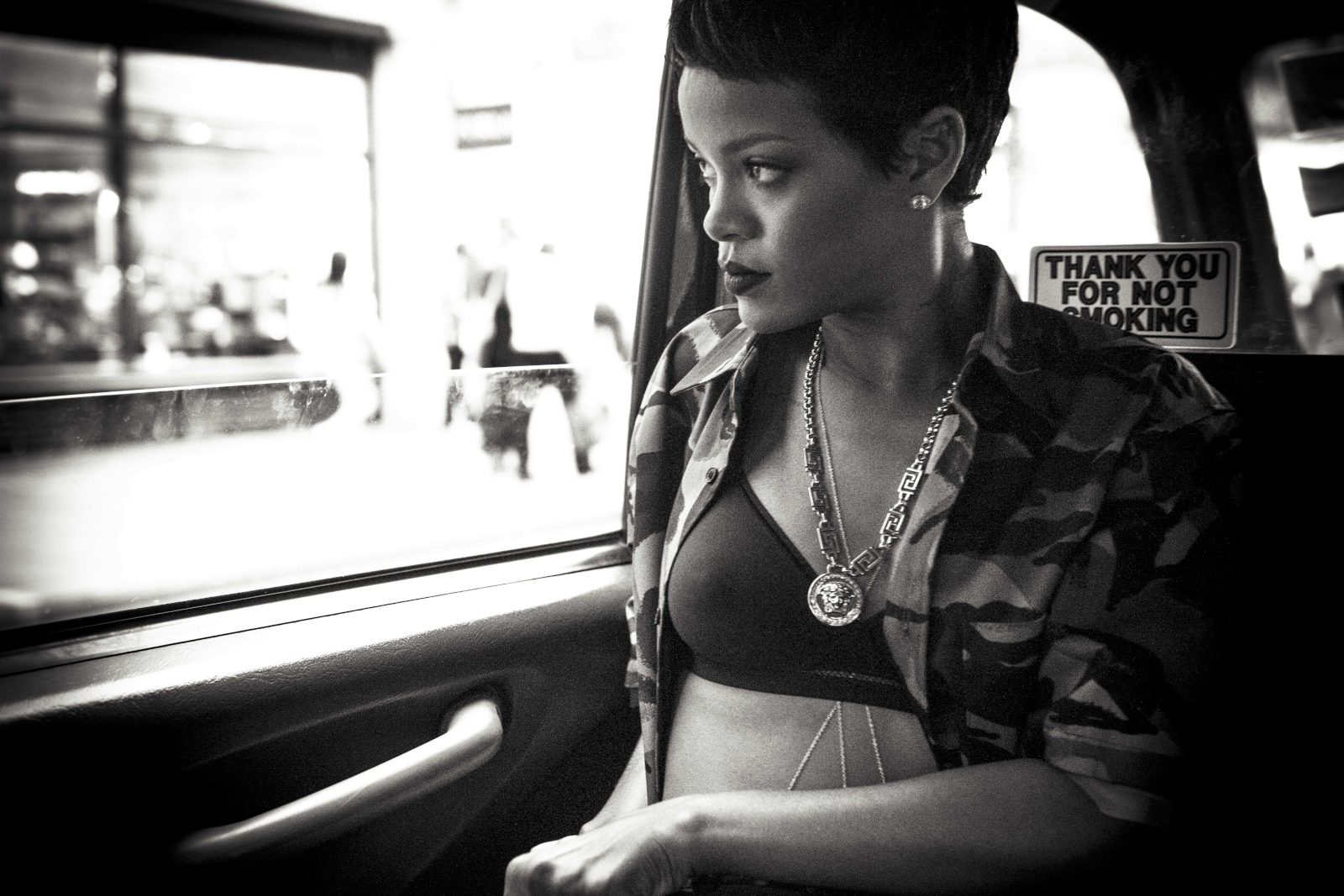 Topless Pierced Rihanna Flaunts Her Flawless Curves in Smoldering 2012 Outtakes 29 – BareFame Topless Pierced Rihanna Flaunts Her Flawless Curves in Smoldering 2012 Outtakes 29